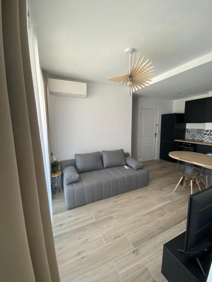 Ajaccio Magnifique T2 37M2 Centre Ville Vue Mer Au Bord De La Plage Neuf 4 Couchages Balcon Parking Prive Ferme Clim Wifi Eksteriør billede