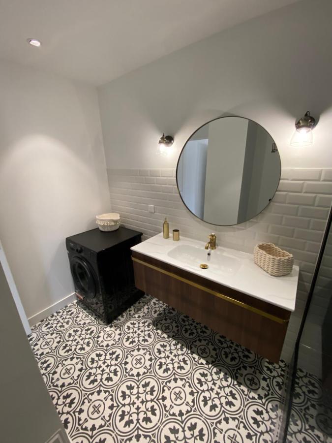 Ajaccio Magnifique T2 37M2 Centre Ville Vue Mer Au Bord De La Plage Neuf 4 Couchages Balcon Parking Prive Ferme Clim Wifi Eksteriør billede