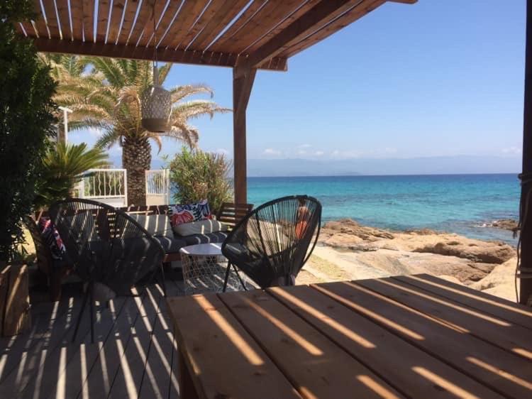 Ajaccio Magnifique T2 37M2 Centre Ville Vue Mer Au Bord De La Plage Neuf 4 Couchages Balcon Parking Prive Ferme Clim Wifi Eksteriør billede